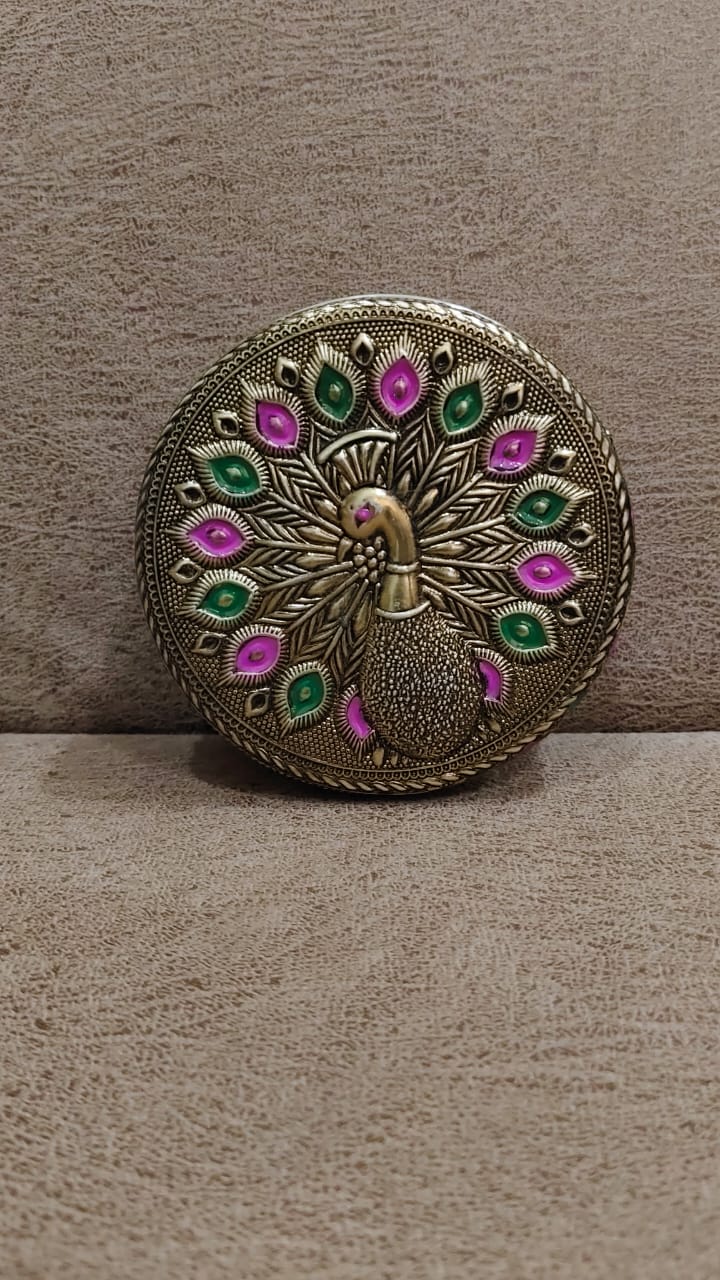 Peacock Enamel Dibbi Classic